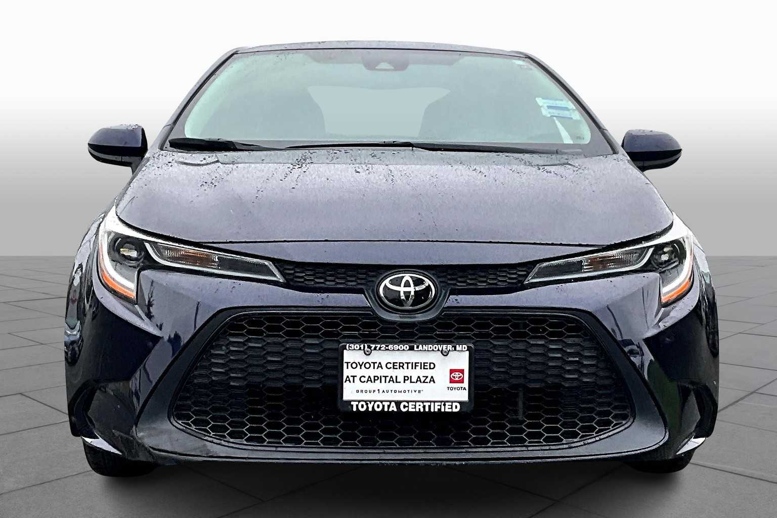 2022 Toyota Corolla LE photo 3