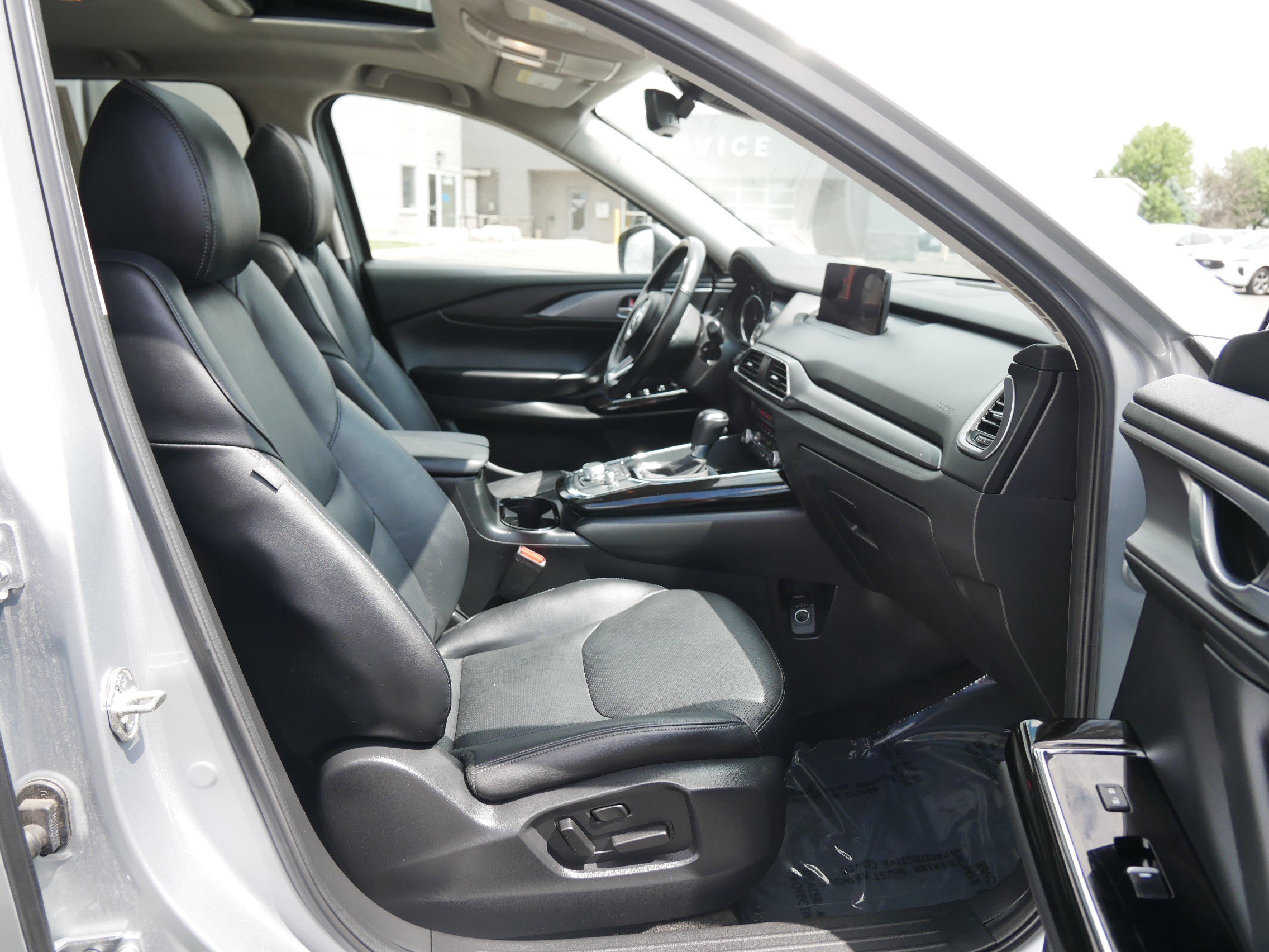 2023 Mazda CX-9 Touring photo 14