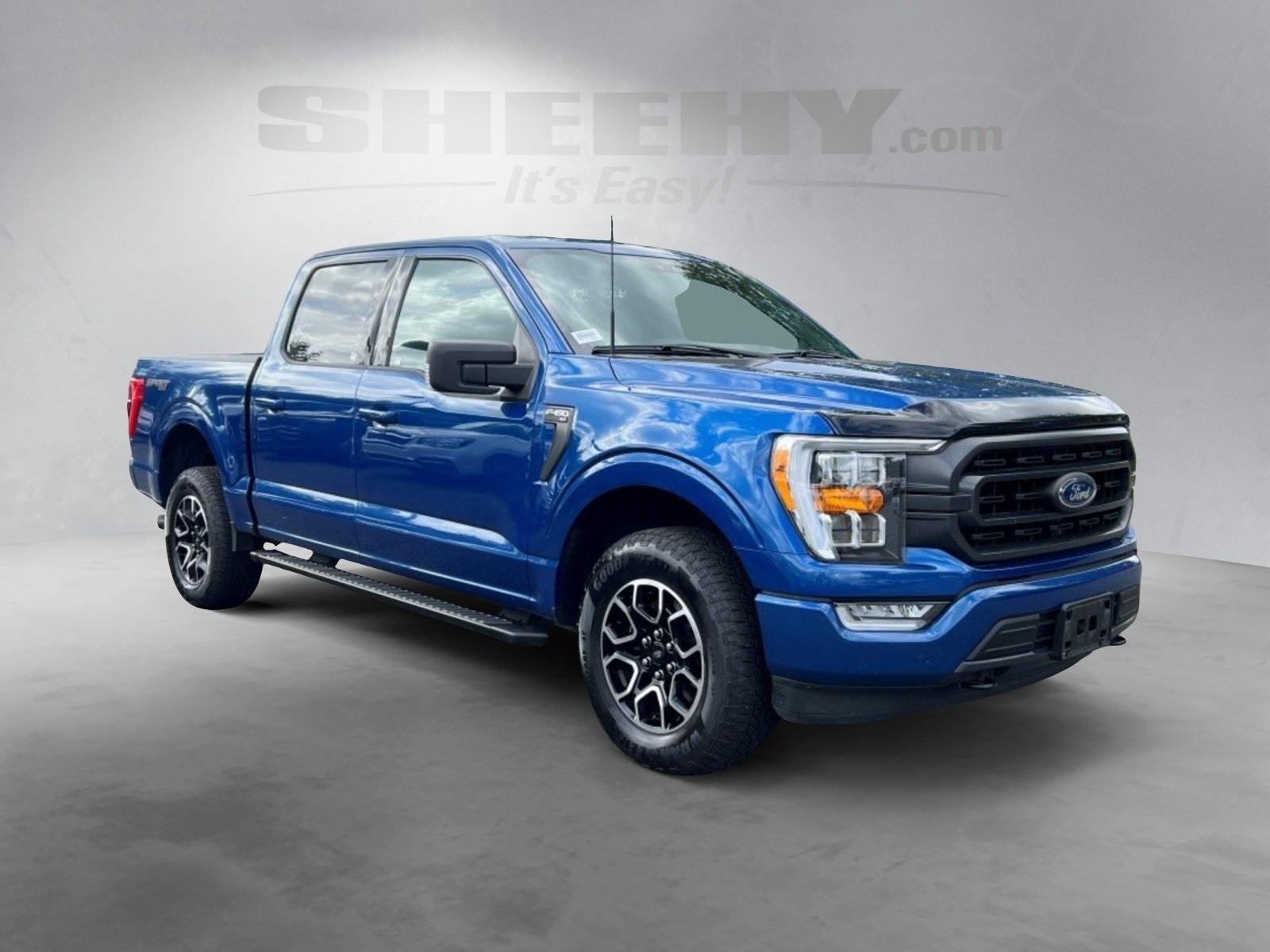 2022 Ford F-150 XLT photo 2