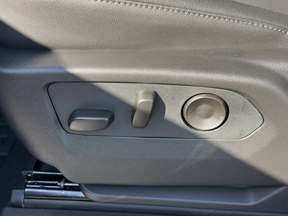 2026 GMC SIERRA - Image 16