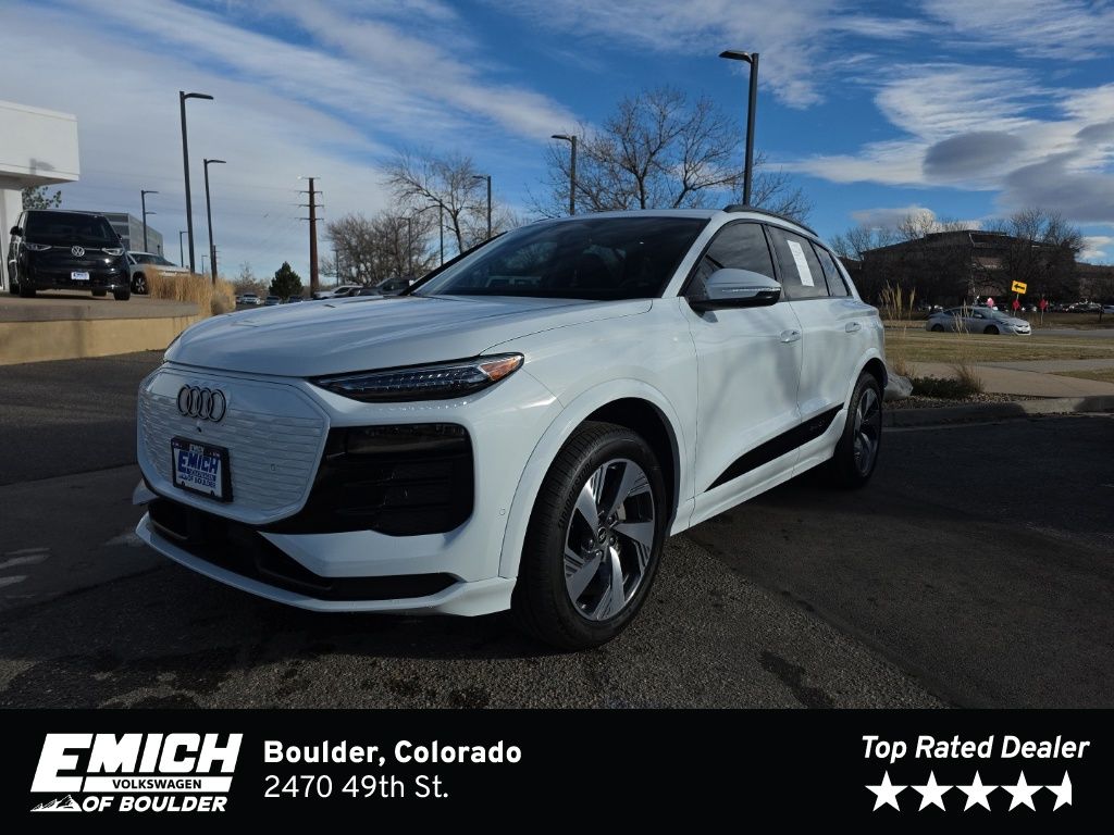 2025 Audi Q6 e-tron Premium Plus's photo