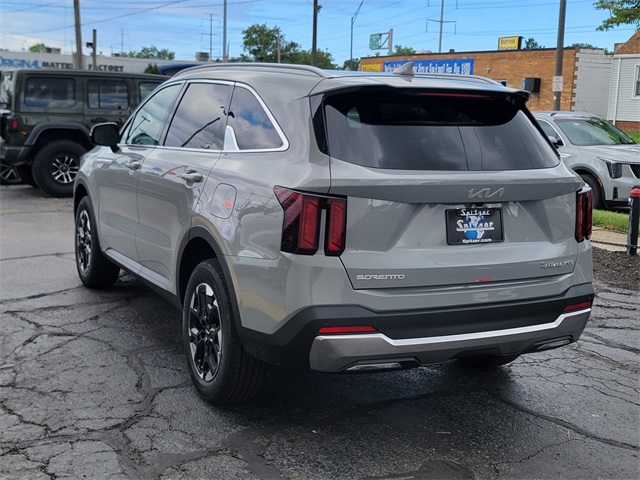 2026 Kia Sorento S photo 5