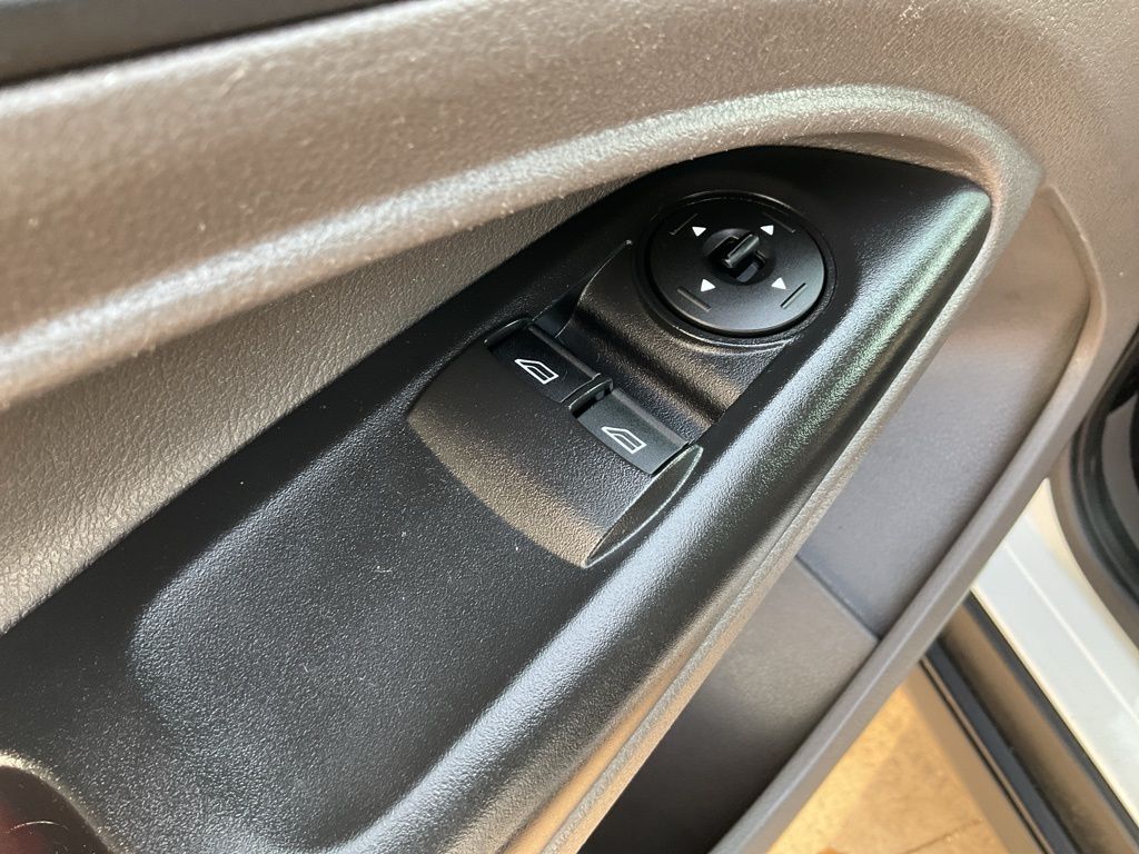 2020 Ford Transit Connect XL photo 4