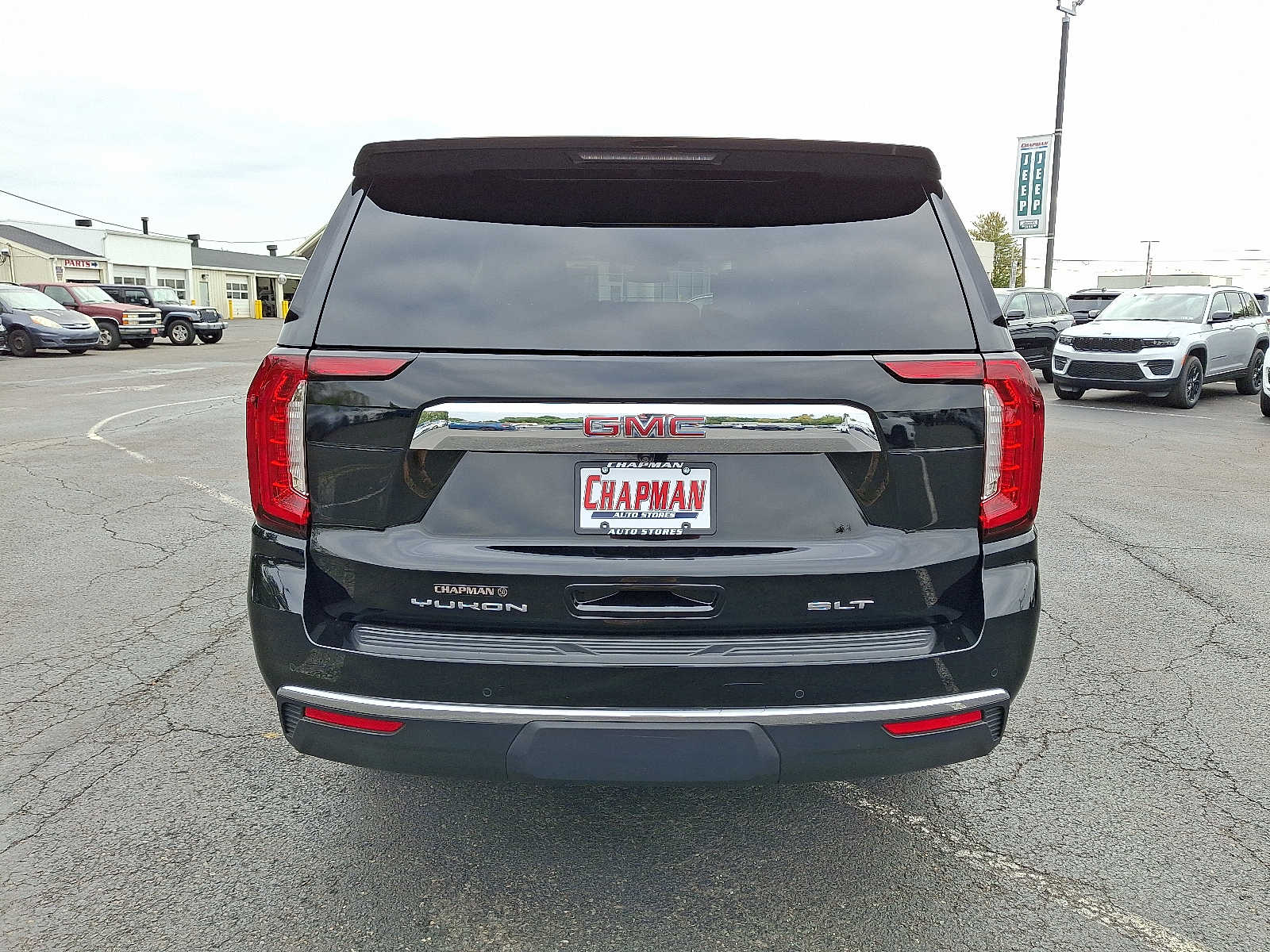 2024 Gmc Yukon XL SLT photo 3