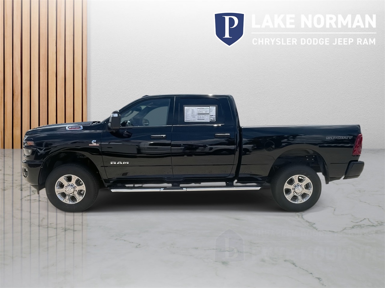 2025 Ram 2500 Big Horn photo 4