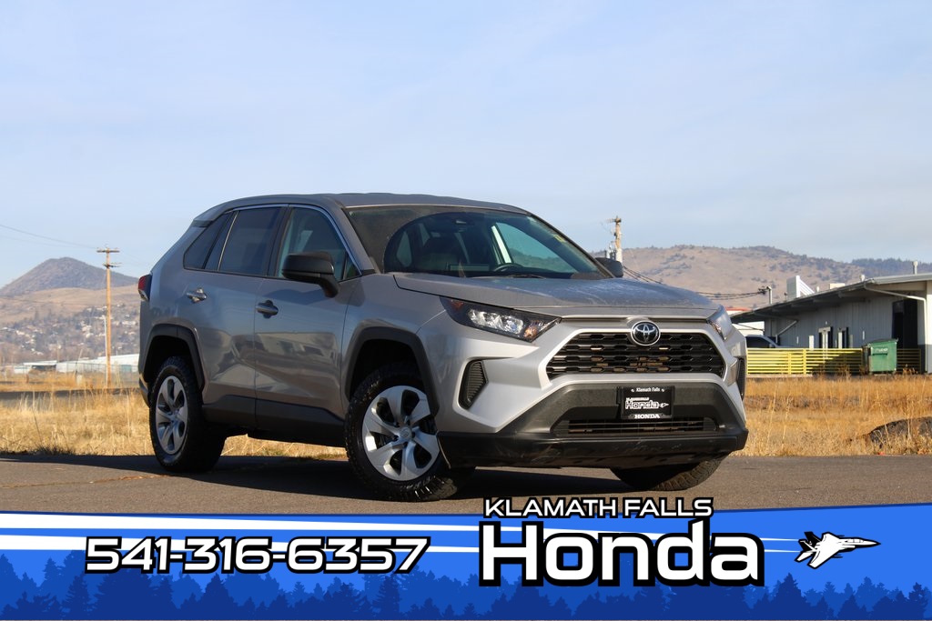 2022 Toyota RAV4 LE