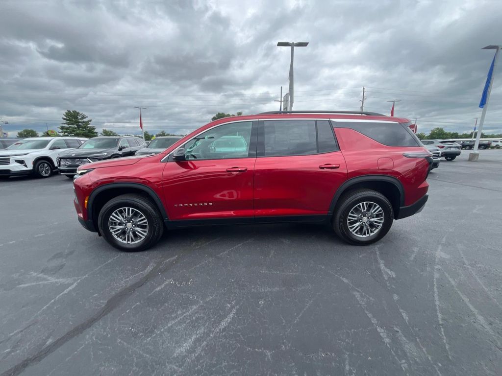 2026 Chevrolet Traverse photo 4