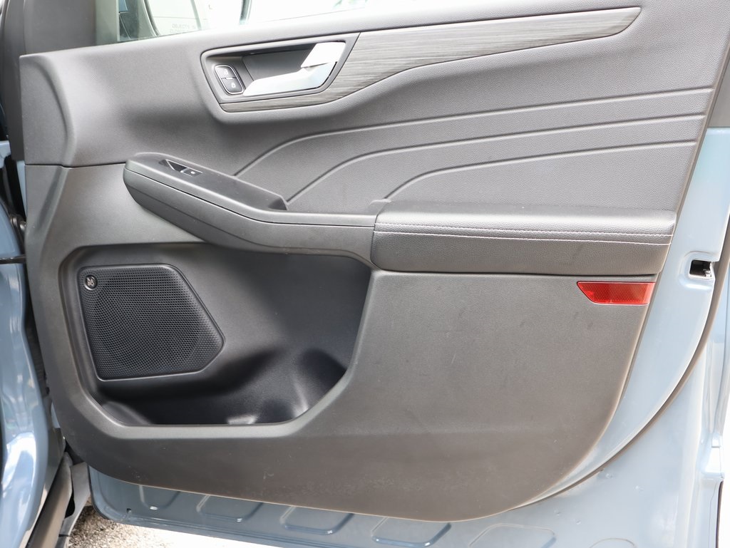 2024 Ford Escape Platinum photo 8