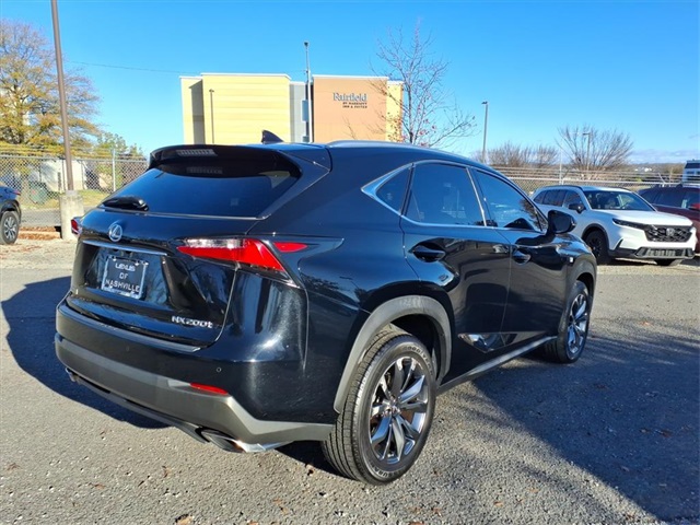 2016 Lexus NX 200t Luxury photo 3
