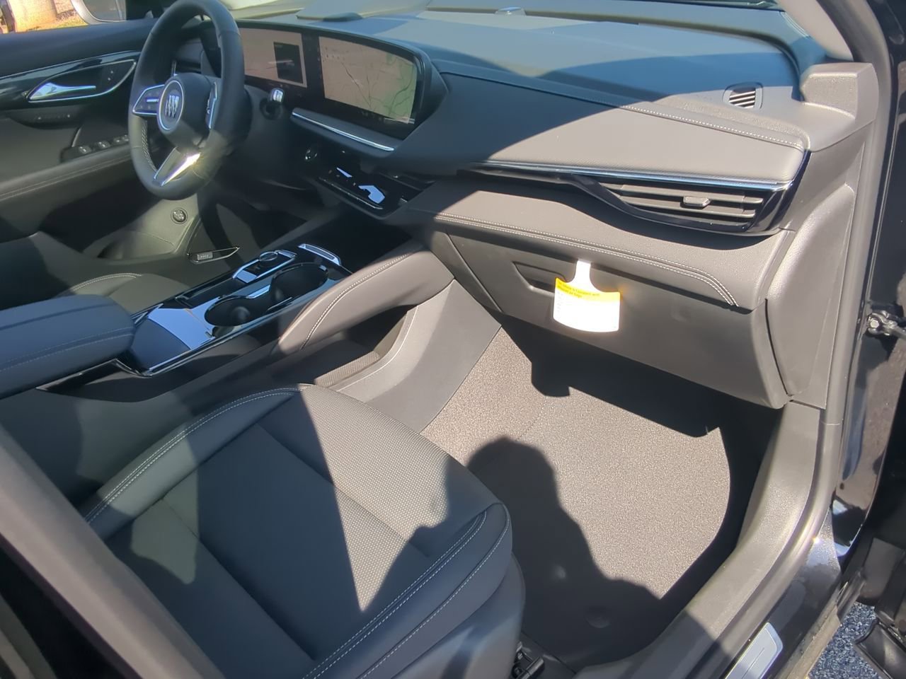 2025 Buick Envision Preferred photo 28