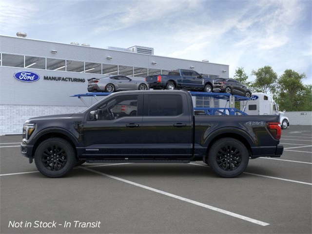 2025 Ford F-150 Lariat photo 3
