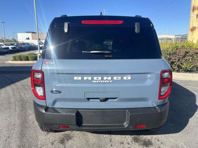 2024 Ford Bronco Sport Outer Banks photo 4