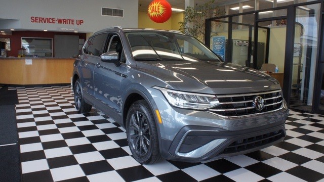 2024 Volkswagen Tiguan 2.0T SE