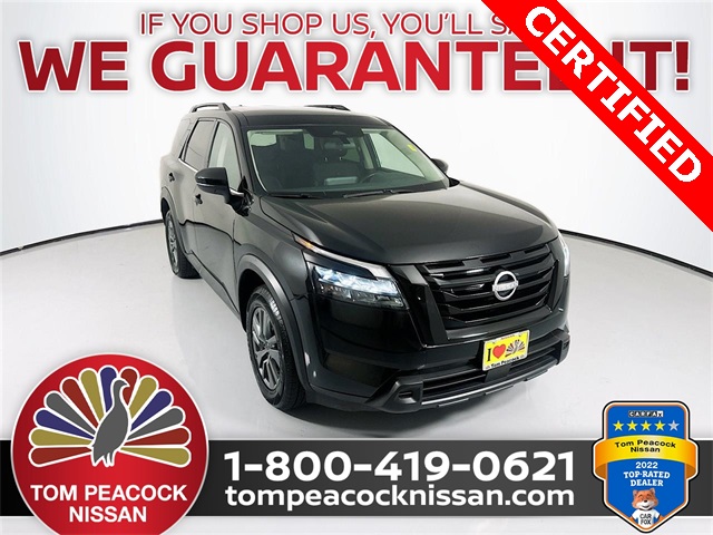 2024 Nissan Pathfinder SV's photo