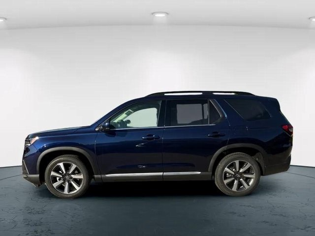 2025 Honda Pilot Touring photo 2