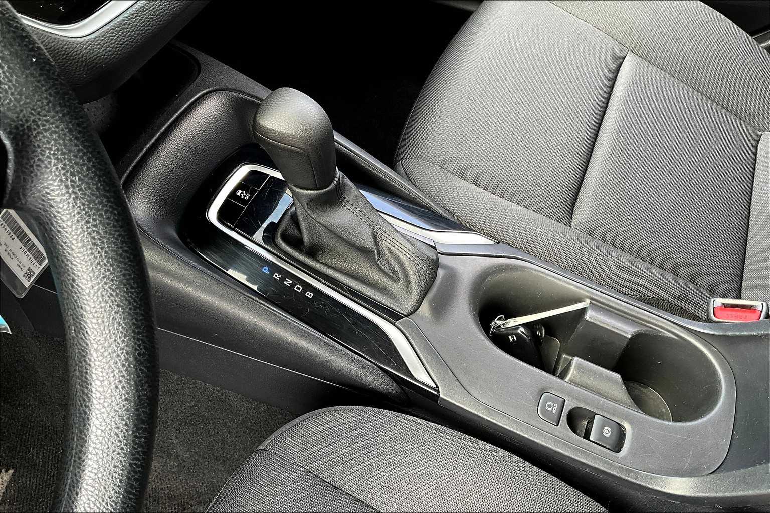 2023 Toyota Corolla LE photo 14
