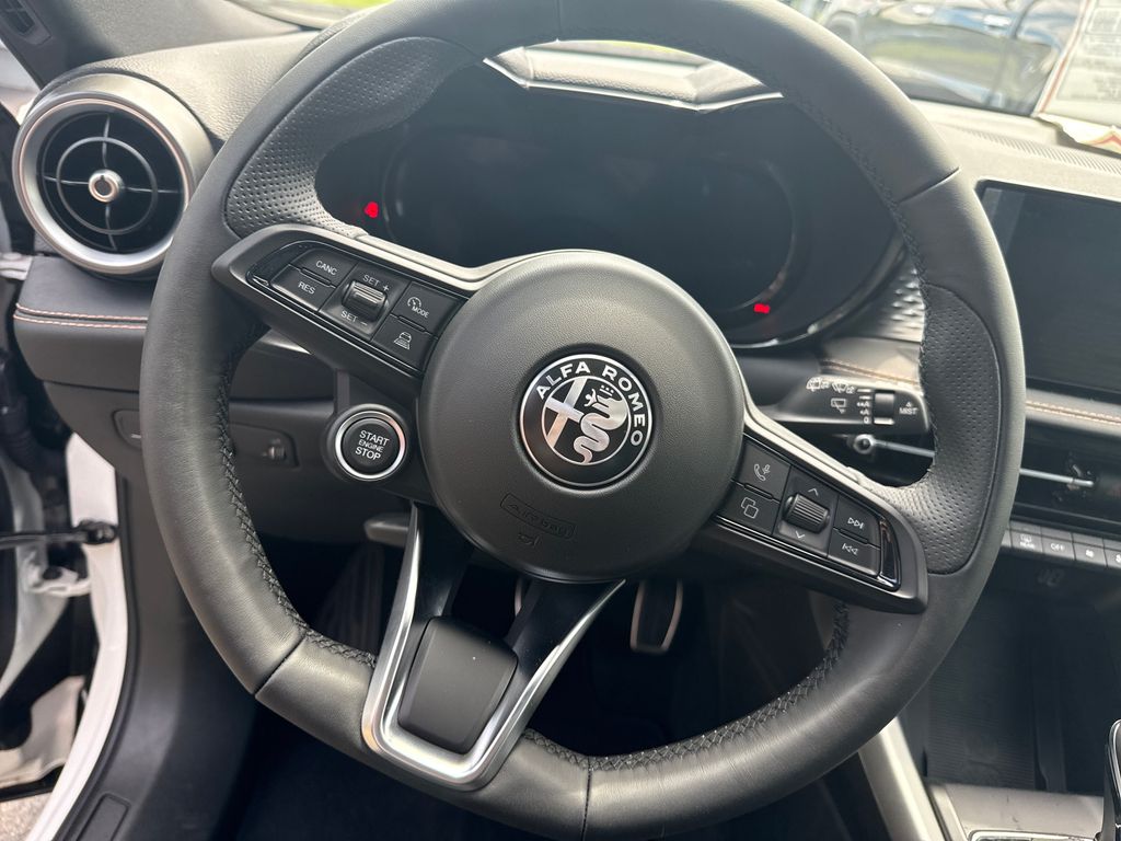 2025 Alfa Romeo Tonale BASE SPRINT photo 14