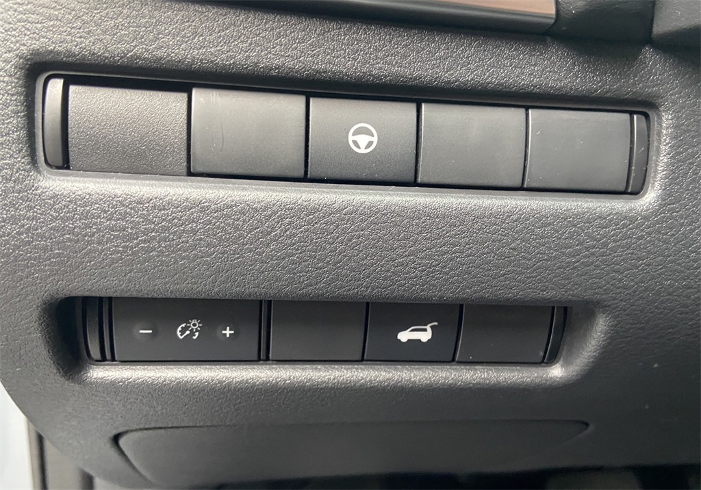 2021 Nissan Rogue SL photo 13