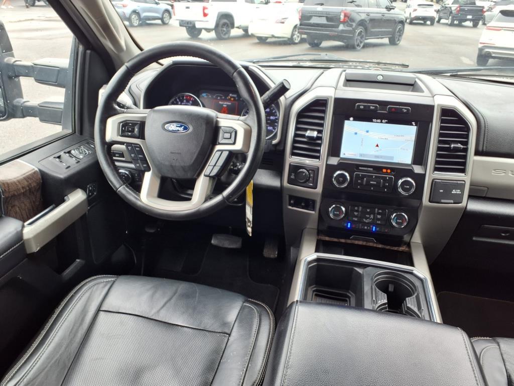 2019 Ford F-250 Lariat photo 22