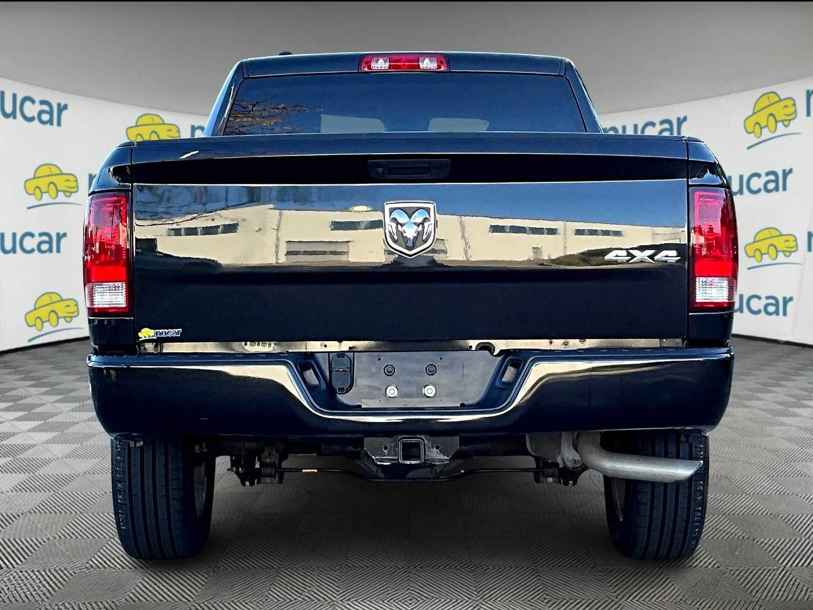 2019 Ram 1500 Tradesman ST photo 4