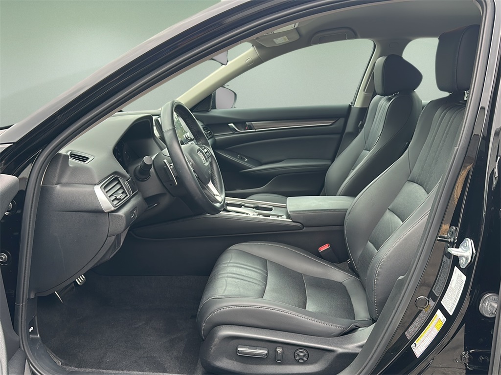 2022 Honda Accord Sport SE photo 3