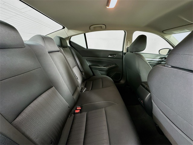 2024 Nissan Sentra SV photo 26