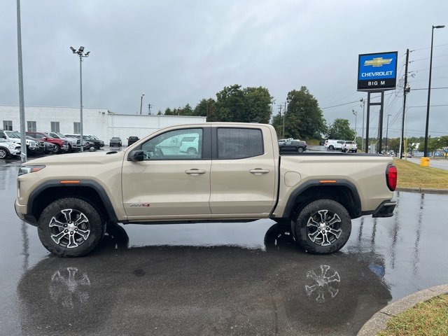 2023 Gmc Canyon AT4 photo 2