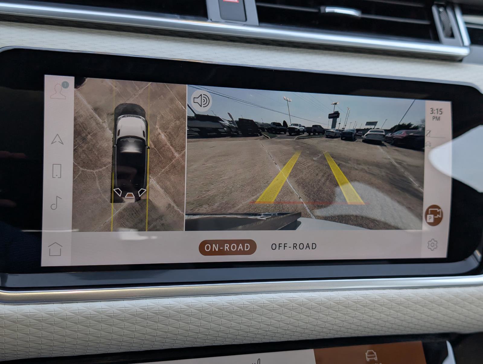 2021 Land Rover Range Rover Velar P340 R-Dynamic S photo 18