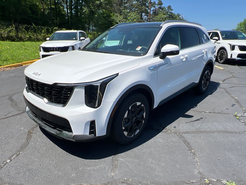 2025 Kia Sorento S photo 4