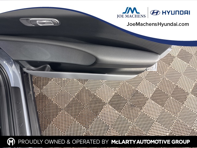 2024 Hyundai Ioniq 6 SE photo 9