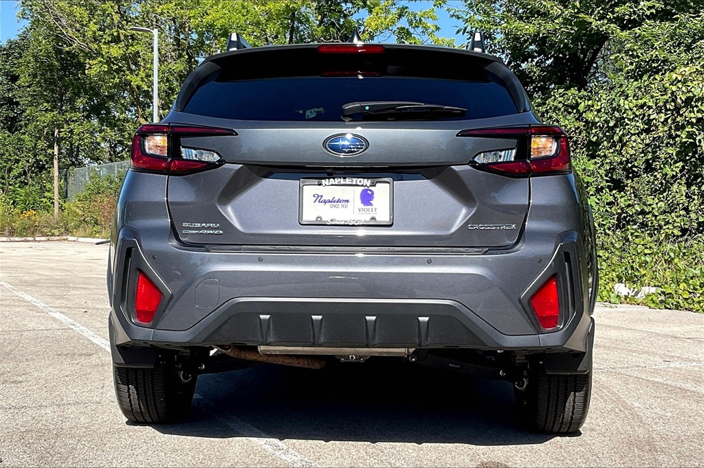 2025 Subaru Crosstrek Limited photo 3