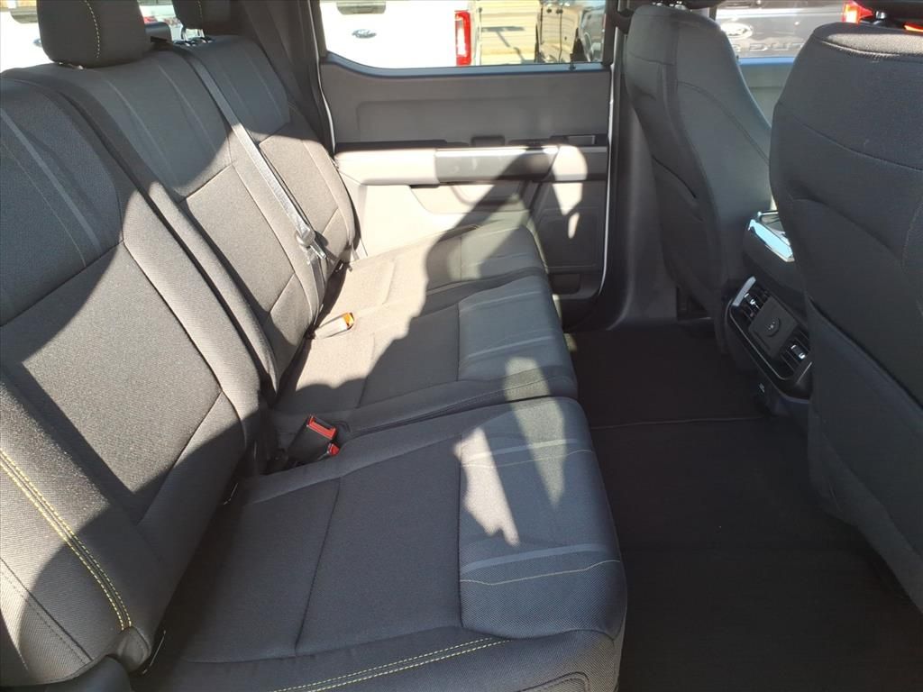 2025 FORD F-150 - Image 34