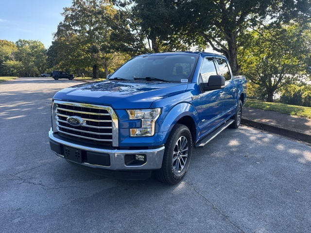 2015 Ford F-150 XLT photo 2