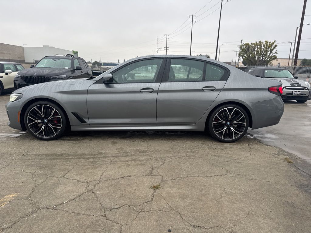 2023 Bmw 540i photo 2