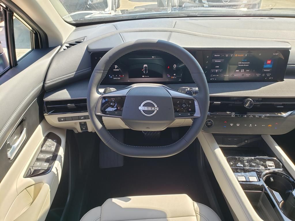 2025 Nissan Murano SV photo 9