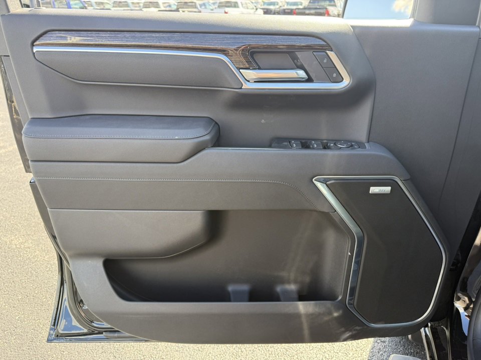 2026 GMC SIERRA - Image 13