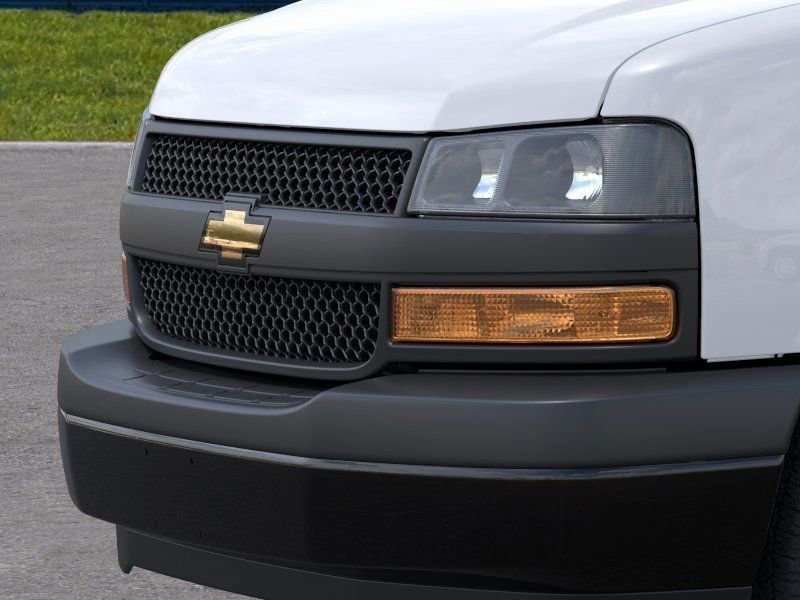 2025 Chevrolet Express Cargo 2500 photo 13