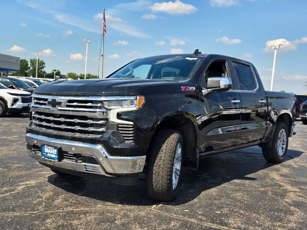 2026 Chevrolet Silverado 1500 LTZ photo 3