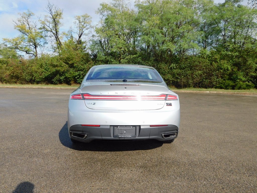 2016 Lincoln MKZ Hybrid photo 3