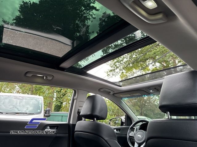 2020 Kia Sportage EX photo 18