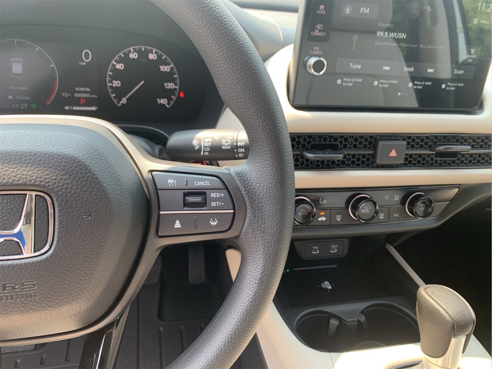 2026 Honda HR-V LX photo 8