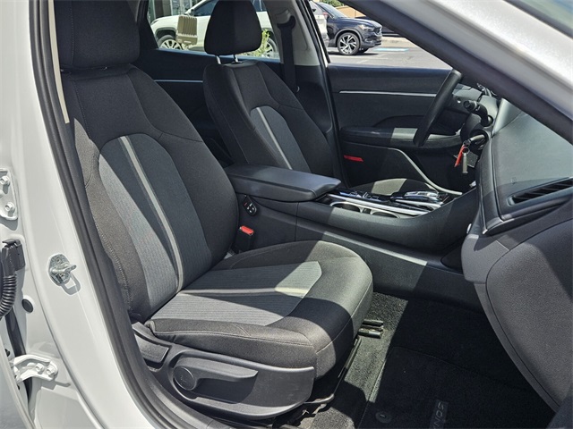 2022 Hyundai Sonata SE photo 14
