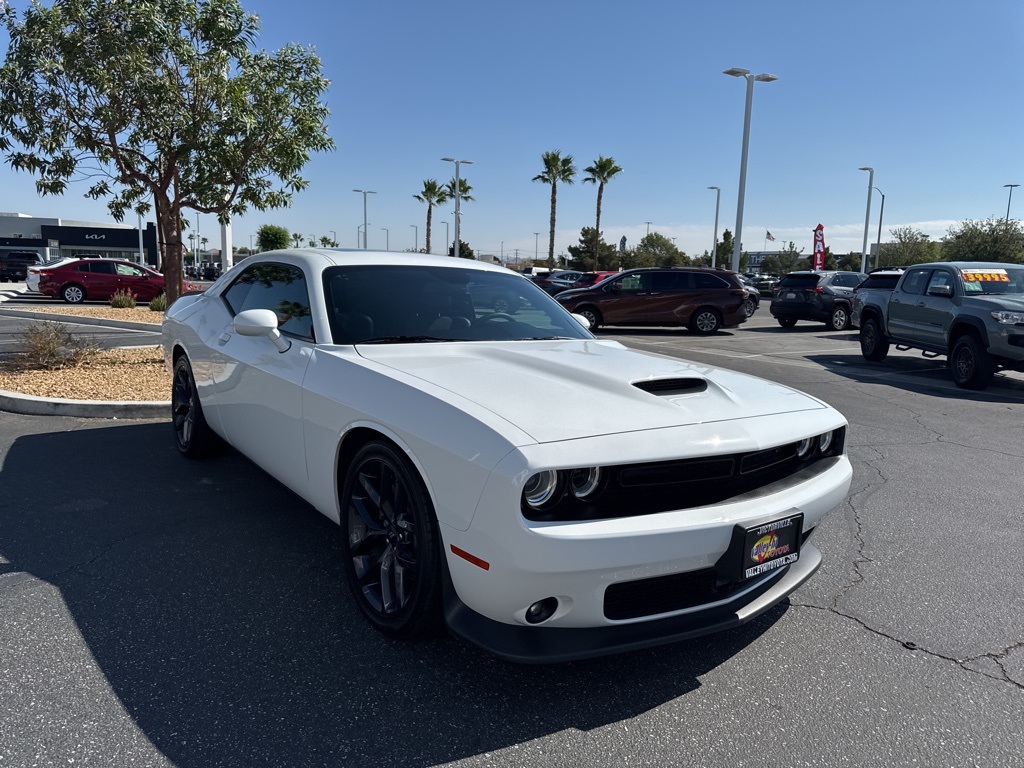2023 Dodge Challenger GT photo 4