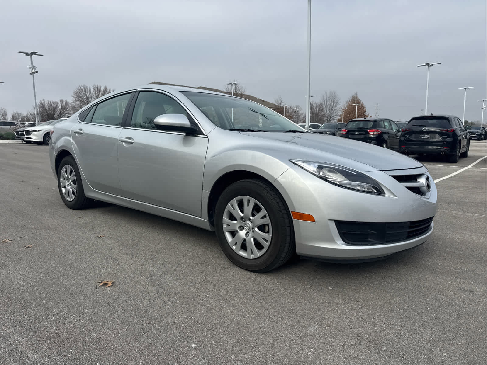 2013 Mazda MAZDA6 i Sport's photo