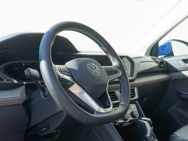 2024 Volkswagen Taos SEL photo 3