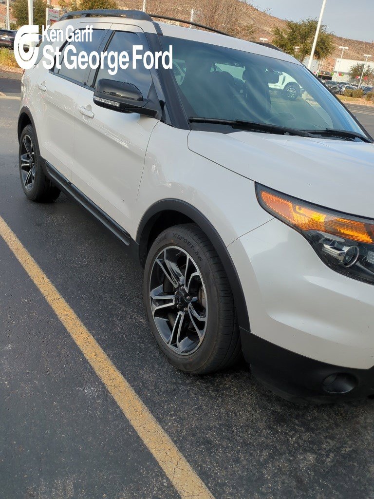 2015 Ford Explorer Sport's photo
