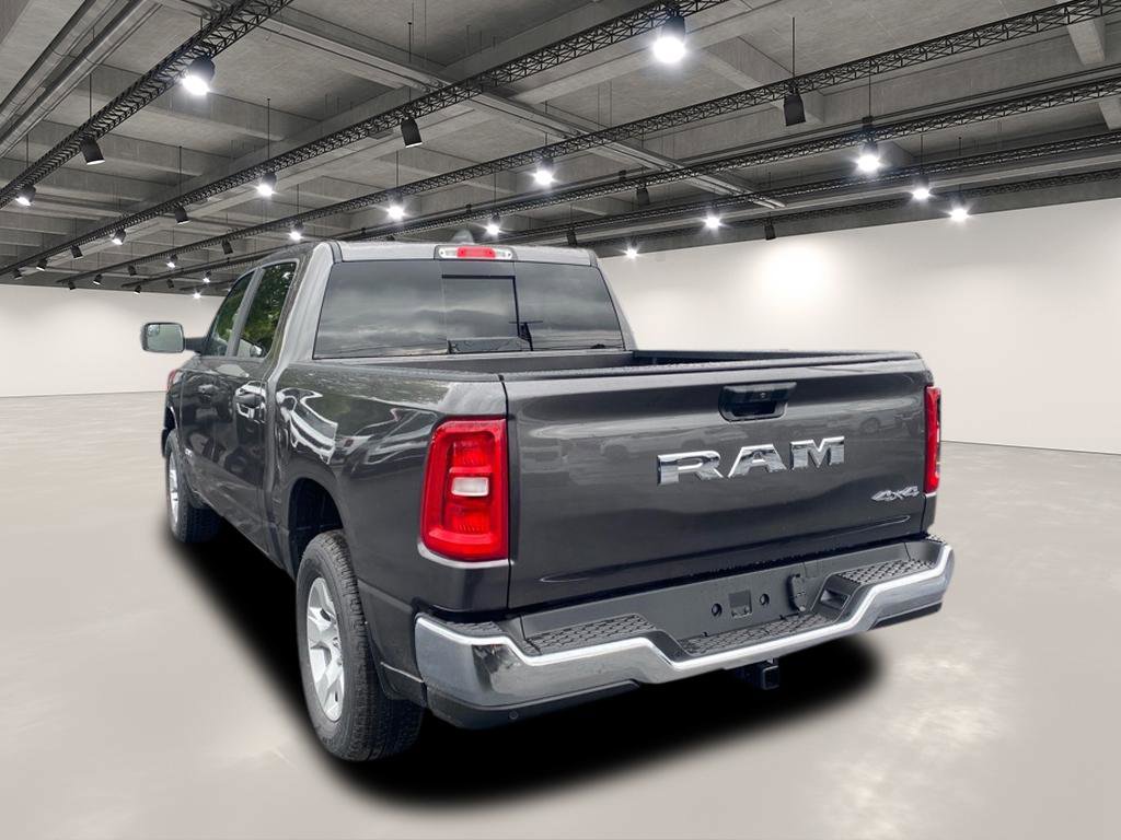 2025 Ram 1500 Tradesman photo 2
