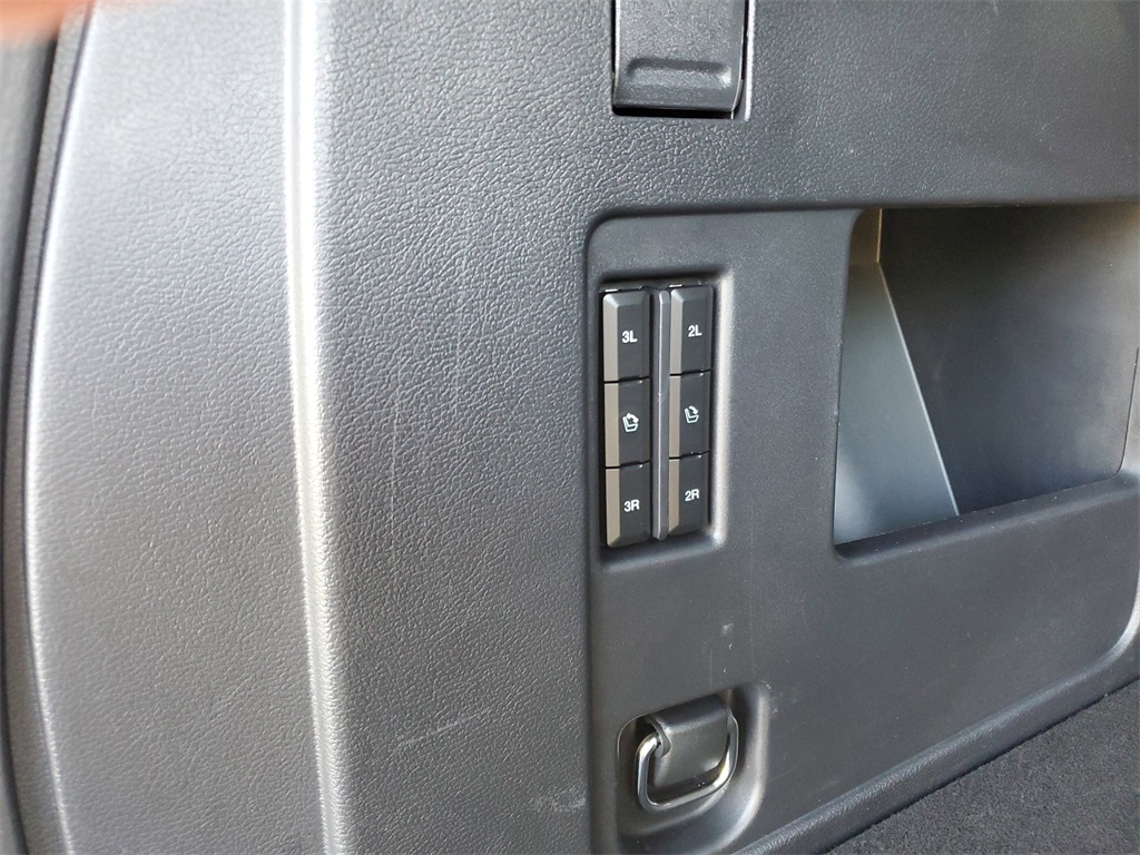 2022 Ford Expedition Limited photo 27