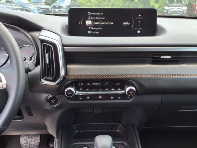 2025 Mazda CX-50 Premium Plus photo 12