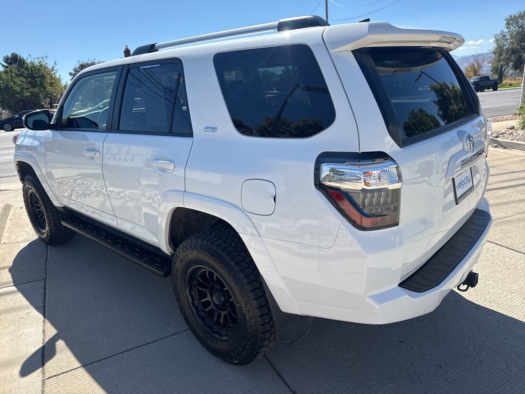 2024 Toyota 4Runner SR5 photo 5